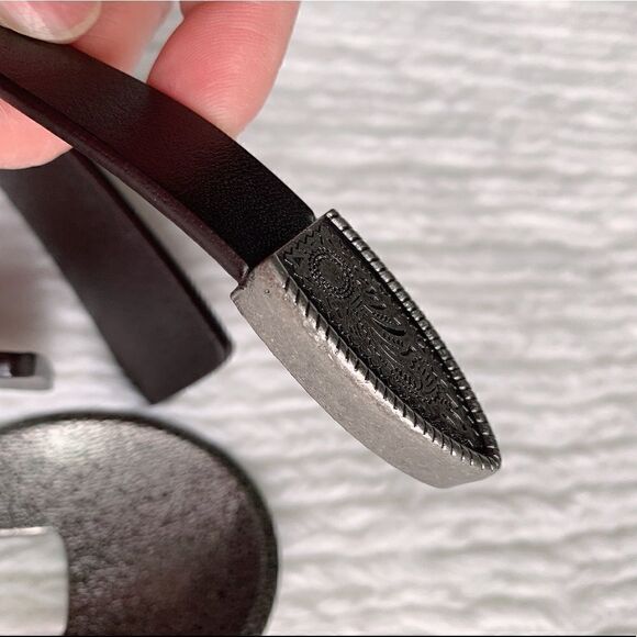 Vintage Style Genuine leather Belt with Floral Engraved Pattern Buckle - Picture 15 of 16